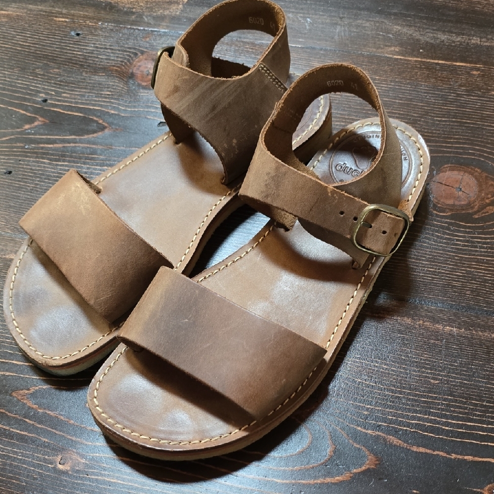 Brown Leather Sandals with Buckle